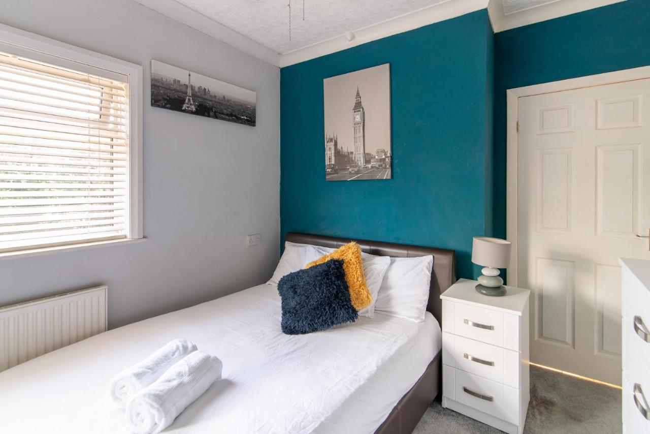 Villa Harmony House- Impeccable 4-Bed In Derby Exterior foto